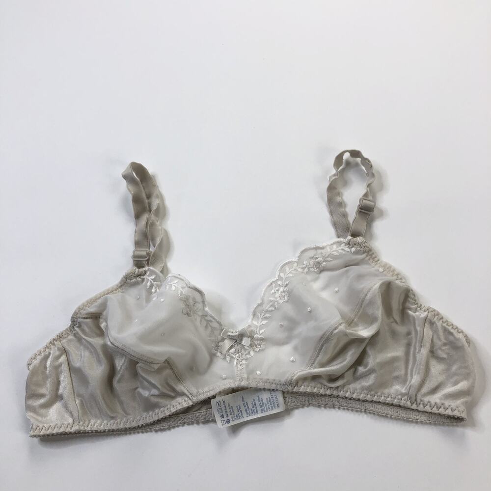 Vintage Vassarette Satin Sheer Bra White Ivory 36C/80 PLS READ
